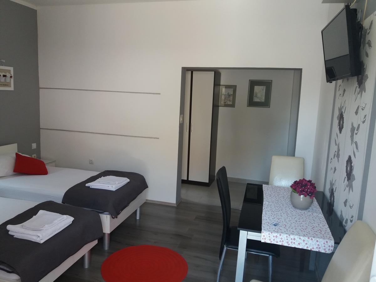 Apartments Benic Zadar Exterior foto